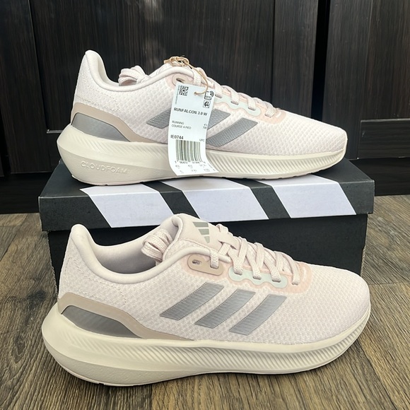 NWT Adidas Runfalcon 3.0 Women's Shoes - Mauve - IE0744 - Picture 2 of 10